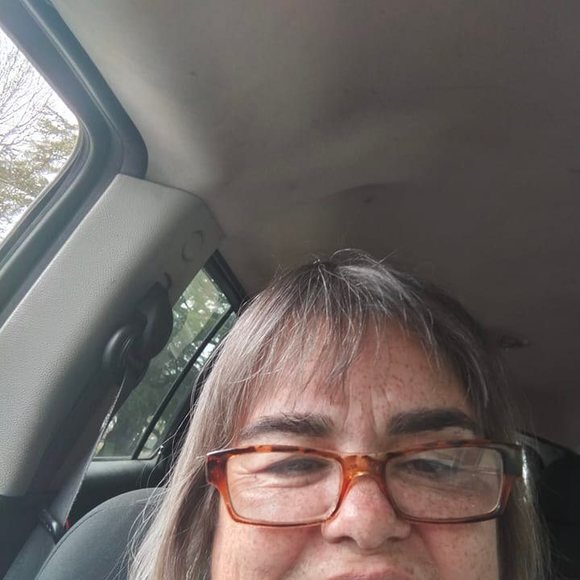 Meet your Posher, Pamela - Picture 1 of 1